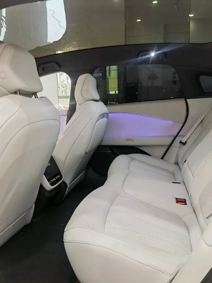 2024 Xpeng P7+ BEV 60.7KWH,autocango,china used car exporter,china ev exporter,chinese used car exporter,chinese used ev exporter