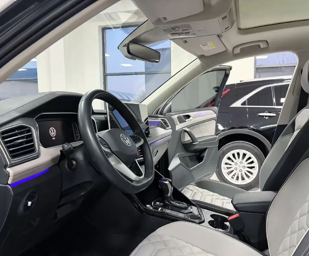 2023 Volkswagen Tayron 2.0T 186HP L4 7DCT,autocango,china used car exporter,china ev exporter,chinese used car exporter,chinese used ev exporter