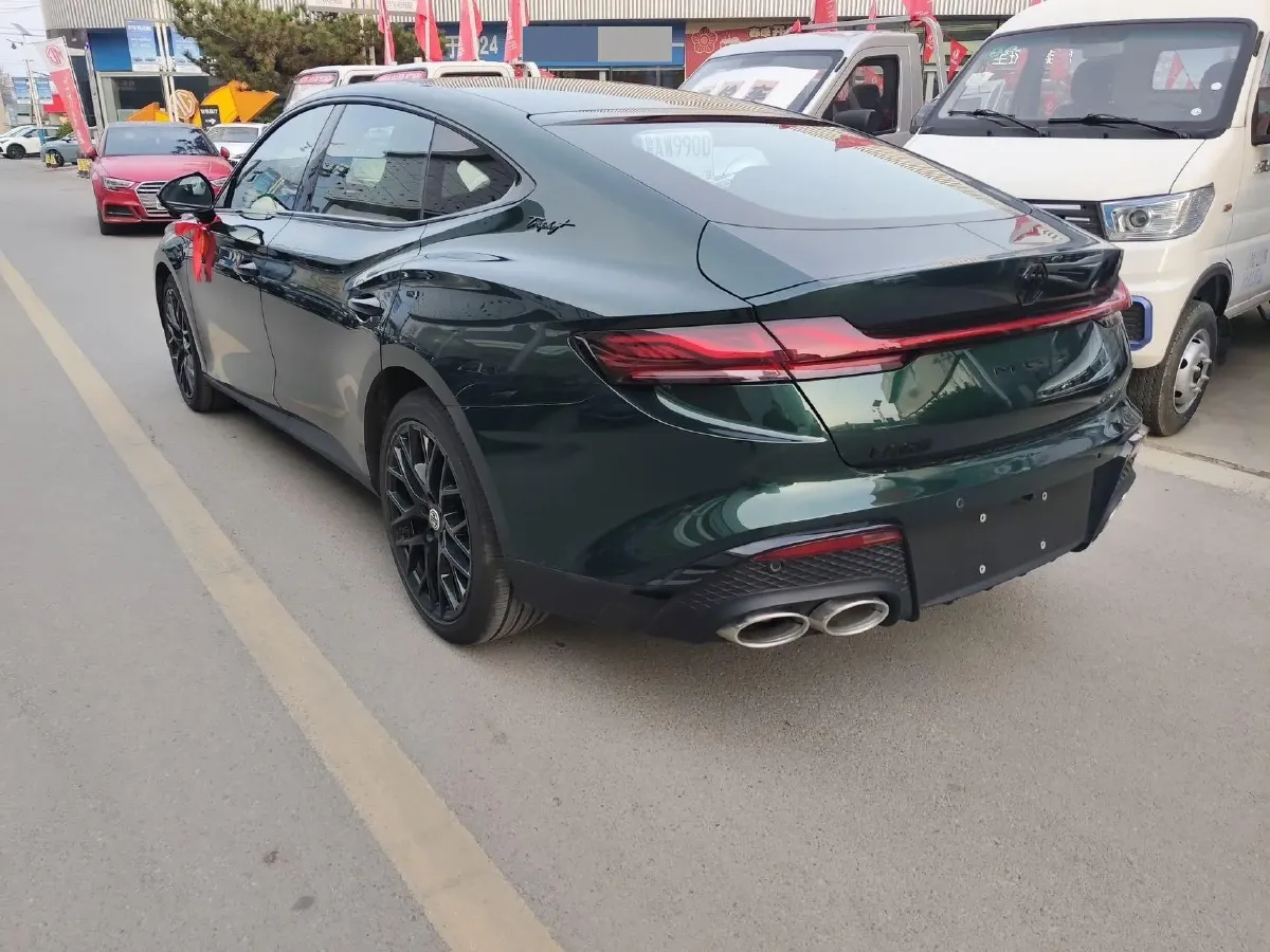 2025 MG 7 2.0T 261HP L4 9AT,autocango,china used car exporter,china ev exporter,chinese used car exporter,chinese used ev exporter