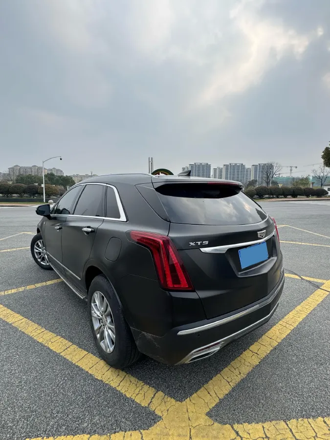 2021 Cadillac XT5 2.0T 237HP L4 9AT,autocango,china used car exporter,china ev exporter,chinese used car exporter,chinese used ev exporter