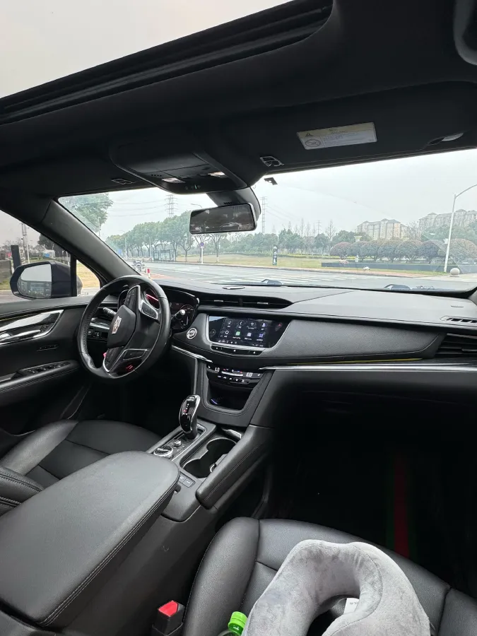 2021 Cadillac XT5 2.0T 237HP L4 9AT,autocango,china used car exporter,china ev exporter,chinese used car exporter,chinese used ev exporter