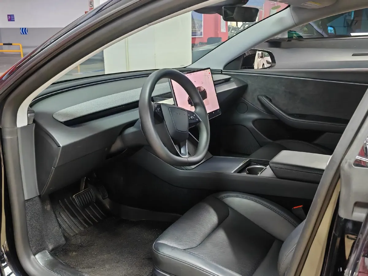 2025 Tesla Model 3 BEV,autocango,china used car exporter,china ev exporter,chinese used car exporter,chinese used ev exporter