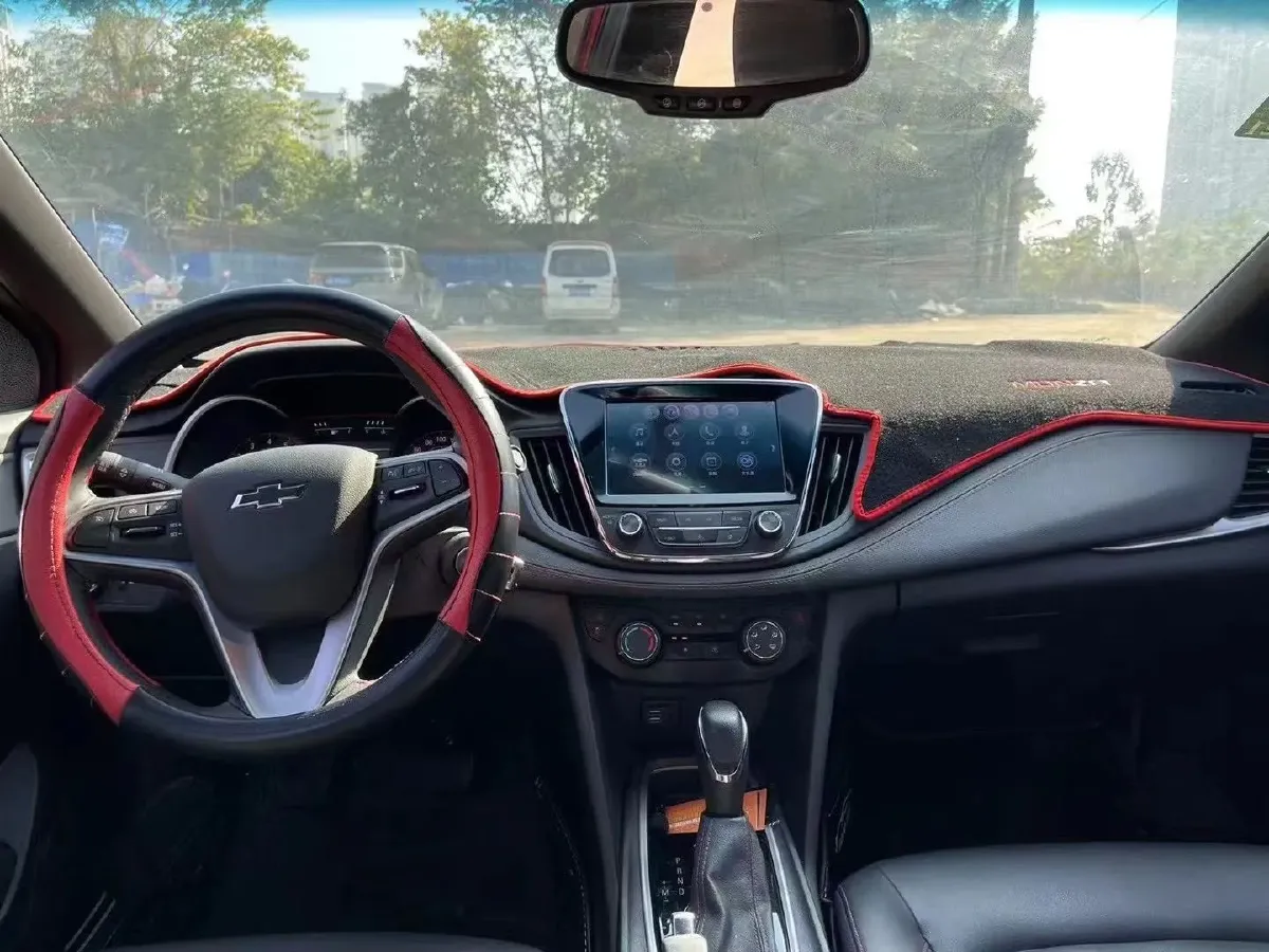 2019 Chevrolet Monza 1.3T 163HP L3 6AT,autocango,china used car exporter,china ev exporter,chinese used car exporter,chinese used ev exporter