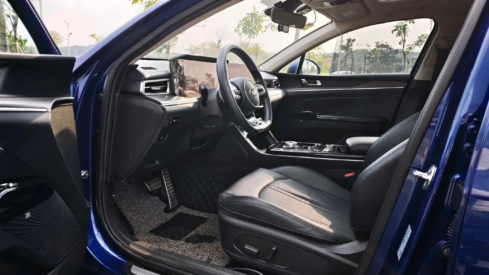 2020 Kia K5 1.5T 170HP L4 7DCT,autocango,china used car exporter,china ev exporter,chinese used car exporter,chinese used ev exporter