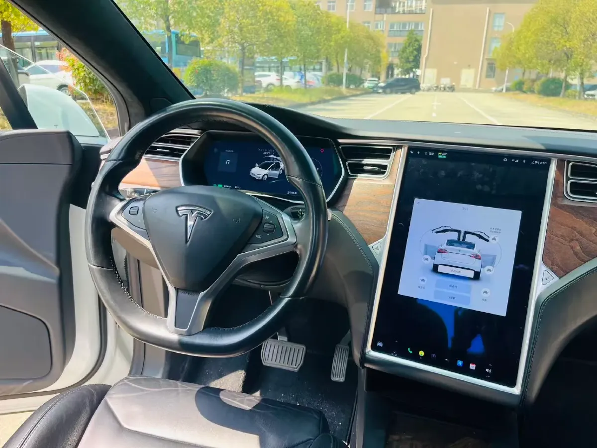 2017 Tesla Model X BEV 100KWH,autocango,china used car exporter,china ev exporter,chinese used car exporter,chinese used ev exporter