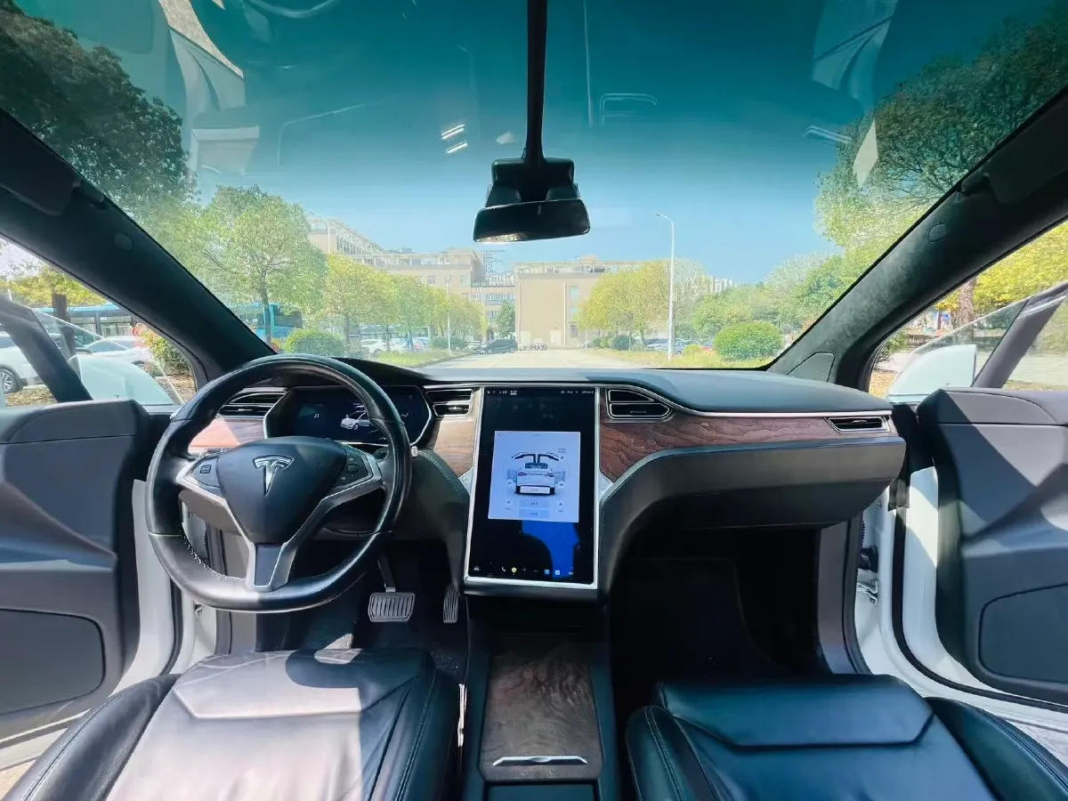 2017 Tesla Model X BEV 100KWH,autocango,china used car exporter,china ev exporter,chinese used car exporter,chinese used ev exporter