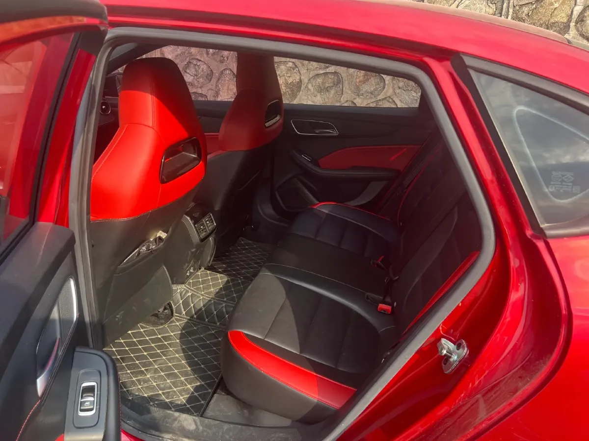 2020 MG MG6 1.5T 181HP L4 7DCT,autocango,china used car exporter,china ev exporter,chinese used car exporter,chinese used ev exporter