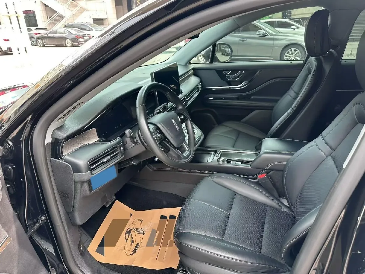 2022 Lincoln Corsair 2.0T 245HP L4 8AT,autocango,china used car exporter,china ev exporter,chinese used car exporter,chinese used ev exporter