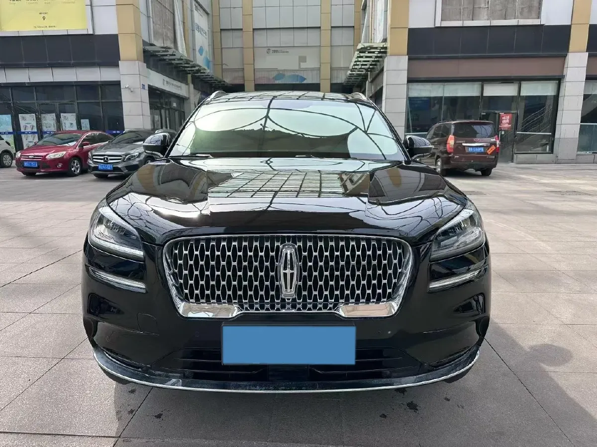 2022 Lincoln Corsair 2.0T 245HP L4 8AT,autocango,china used car exporter,china ev exporter,chinese used car exporter,chinese used ev exporter