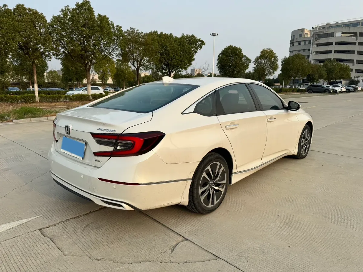 2022 Honda Accord 2.0L 146HP L4 E-CVT Hybrid,autocango,china used car exporter,china ev exporter,chinese used car exporter,chinese used ev exporter