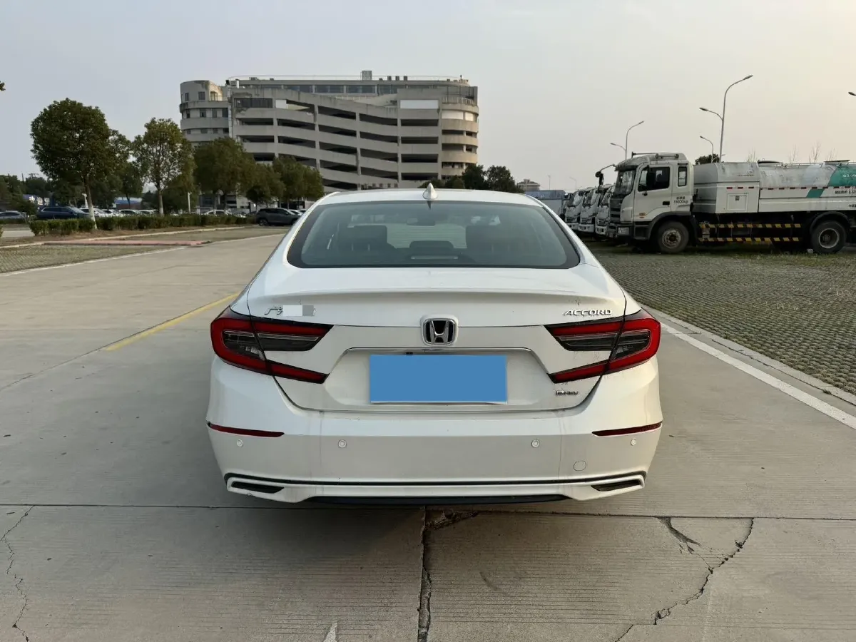 2022 Honda Accord 2.0L 146HP L4 E-CVT Hybrid,autocango,china used car exporter,china ev exporter,chinese used car exporter,chinese used ev exporter