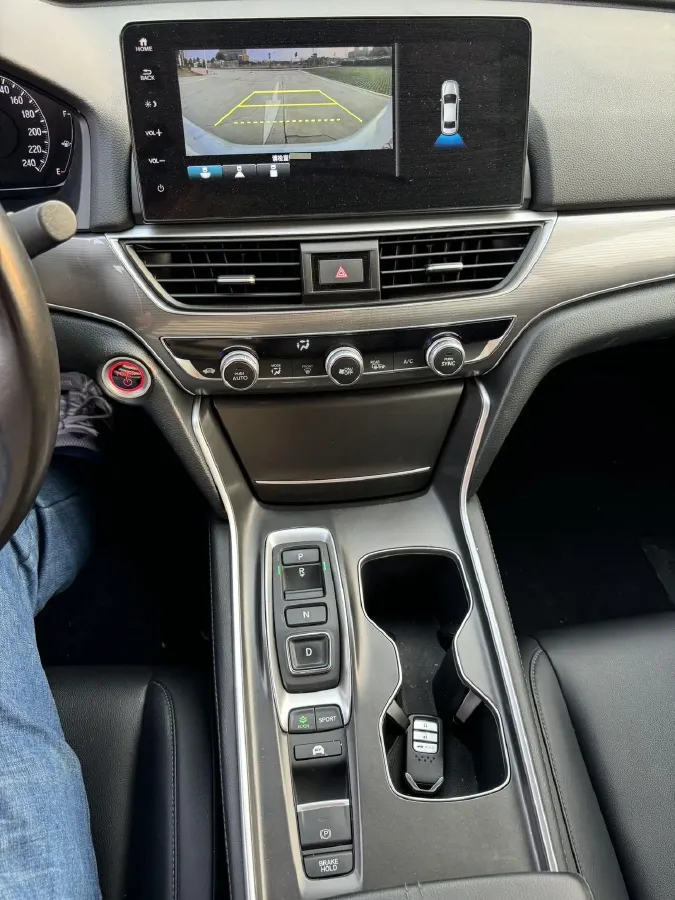 2022 Honda Accord 2.0L 146HP L4 E-CVT Hybrid,autocango,china used car exporter,china ev exporter,chinese used car exporter,chinese used ev exporter