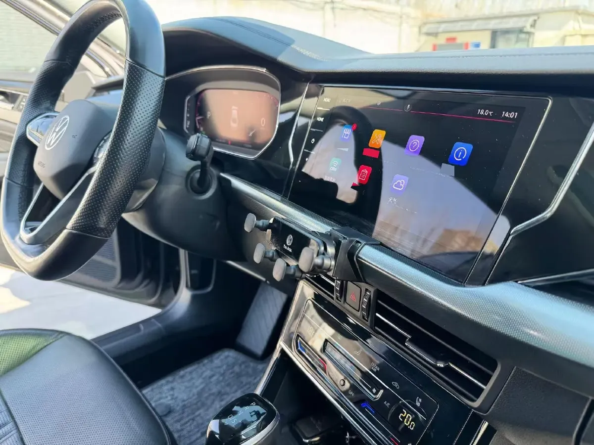 2022 Xpeng P7 BEV 60.2KWH,autocango,china used car exporter,china ev exporter,chinese used car exporter,chinese used ev exporter