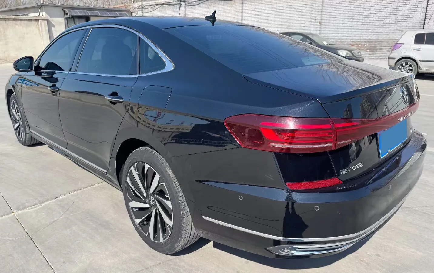 2022 Xpeng P7 BEV 60.2KWH,autocango,china used car exporter,china ev exporter,chinese used car exporter,chinese used ev exporter