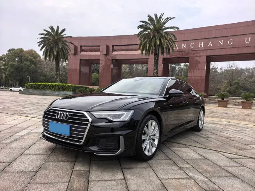 2021 Audi A6L 2.0T 224HP L4 7DCT,autocango,china used car exporter,china ev exporter,chinese used car exporter,chinese used ev exporter