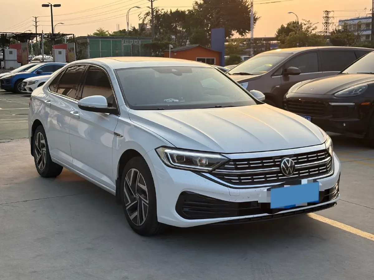 2023 Volkswagen Sagitar 1.2T 116HP L4 7DCT,autocango,china used car exporter,china ev exporter,chinese used car exporter,chinese used ev exporter