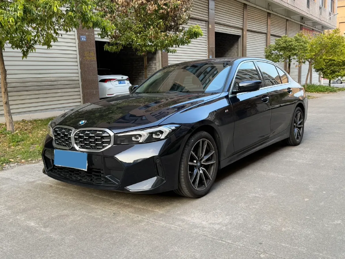 2024 BMW 3 Series 2.0T 184HP L4 8AT,autocango,china used car exporter,china ev exporter,chinese used car exporter,chinese used ev exporter