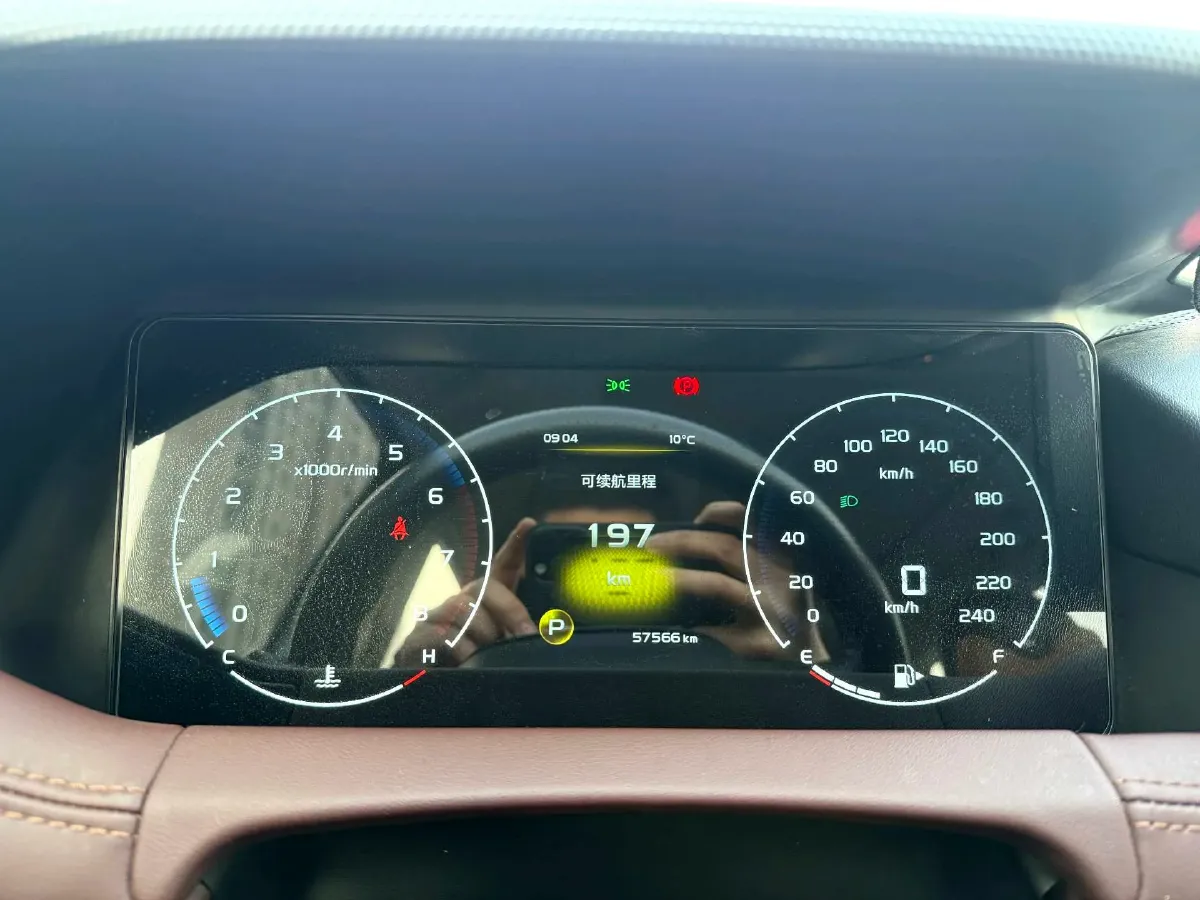 2022 Geely Okavango 1.8T 184HP L4 7DCT,autocango,china used car exporter,china ev exporter,chinese used car exporter,chinese used ev exporter