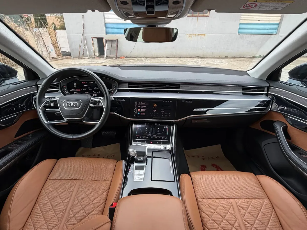 2023 Audi A8 3.0T 286HP V6 8AT,autocango,china used car exporter,china ev exporter,chinese used car exporter,chinese used ev exporter