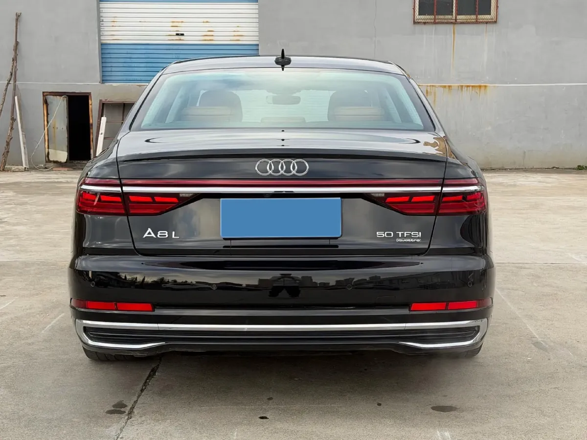 2023 Audi A8 3.0T 286HP V6 8AT,autocango,china used car exporter,china ev exporter,chinese used car exporter,chinese used ev exporter