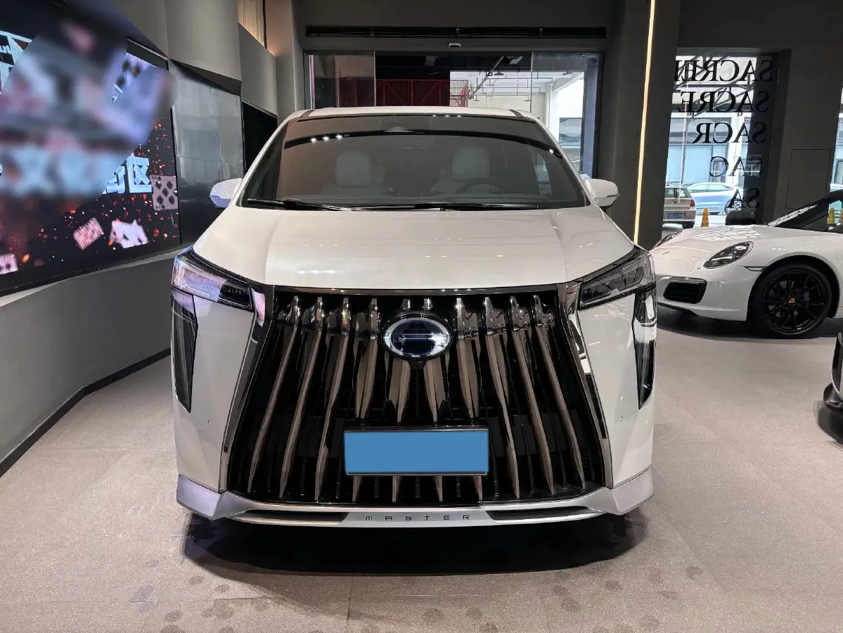 2023 GAC Trumpchi M8 2.0T 190HP L4 E-CVT Hybrid,autocango,china used car exporter,china ev exporter,chinese used car exporter,chinese used ev exporter