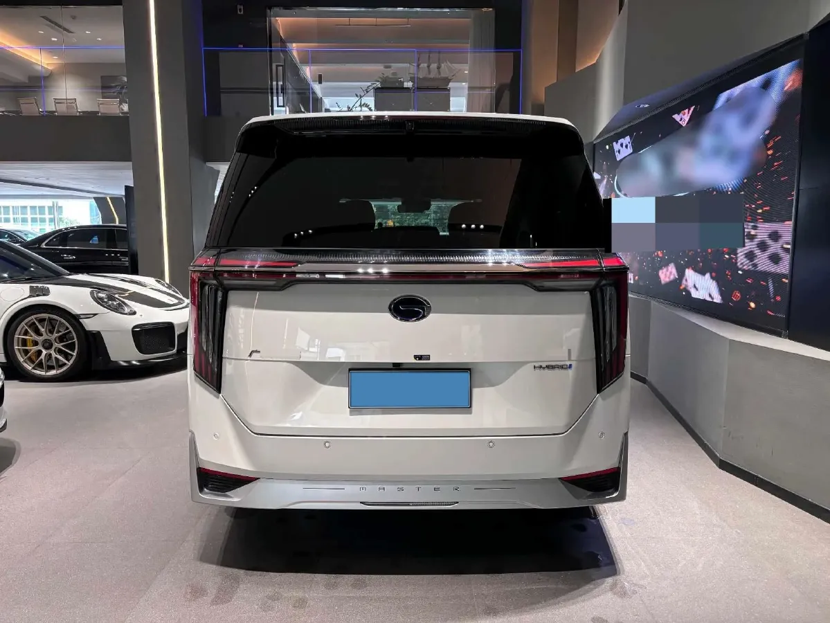 2023 GAC Trumpchi M8 2.0T 190HP L4 E-CVT Hybrid,autocango,china used car exporter,china ev exporter,chinese used car exporter,chinese used ev exporter