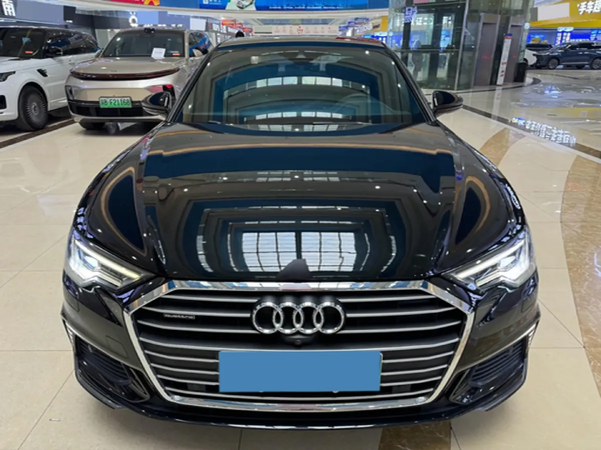 2020 Audi A6L 2.0T 252HP L4 7DCT PHEV 14.1KWH,autocango,china used car exporter,china ev exporter,chinese used car exporter,chinese used ev exporter