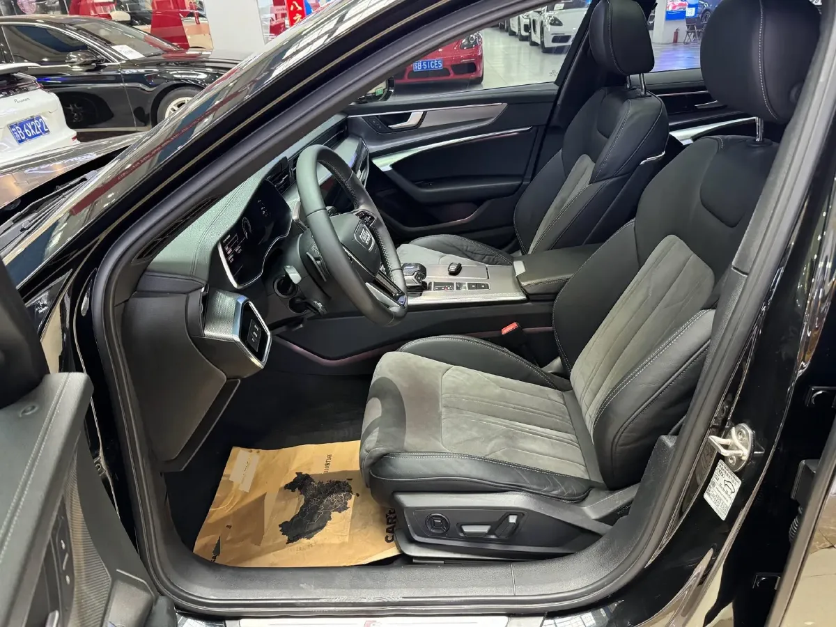 2020 Audi A6L 2.0T 252HP L4 7DCT PHEV 14.1KWH,autocango,china used car exporter,china ev exporter,chinese used car exporter,chinese used ev exporter