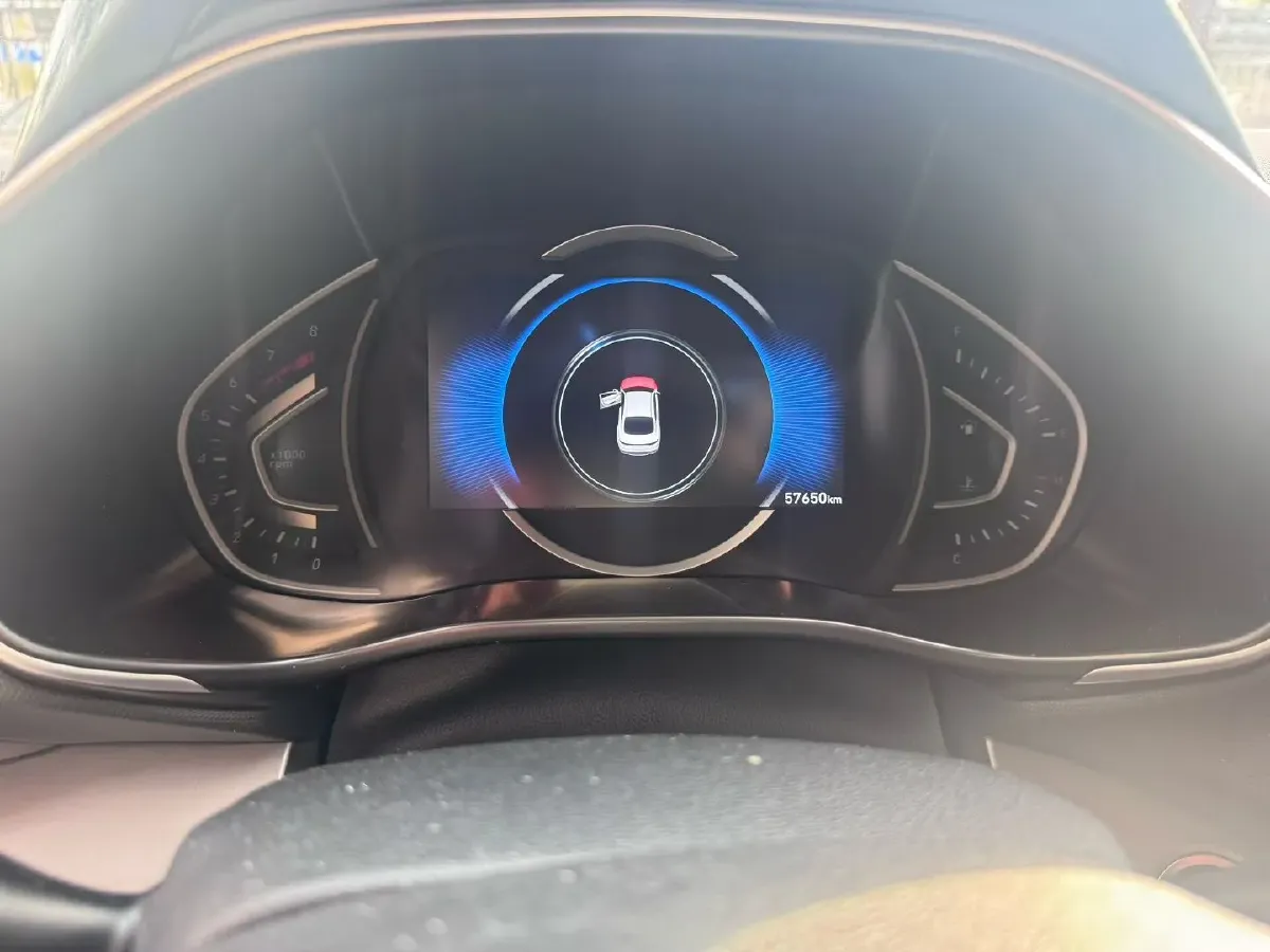 2019 Hyundai La Festa 1.6T 204HP L4 7DCT,autocango,china used car exporter,china ev exporter,chinese used car exporter,chinese used ev exporter