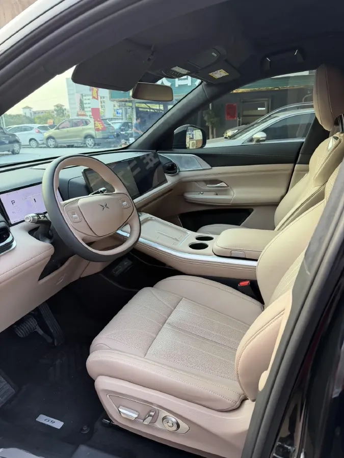 2025 Xpeng G9 BEV 79KWH,autocango,china used car exporter,china ev exporter,chinese used car exporter,chinese used ev exporter