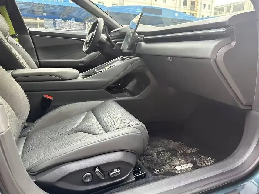 2025 Xpeng P7 BEV,autocango,china used car exporter,china ev exporter,chinese used car exporter,chinese used ev exporter