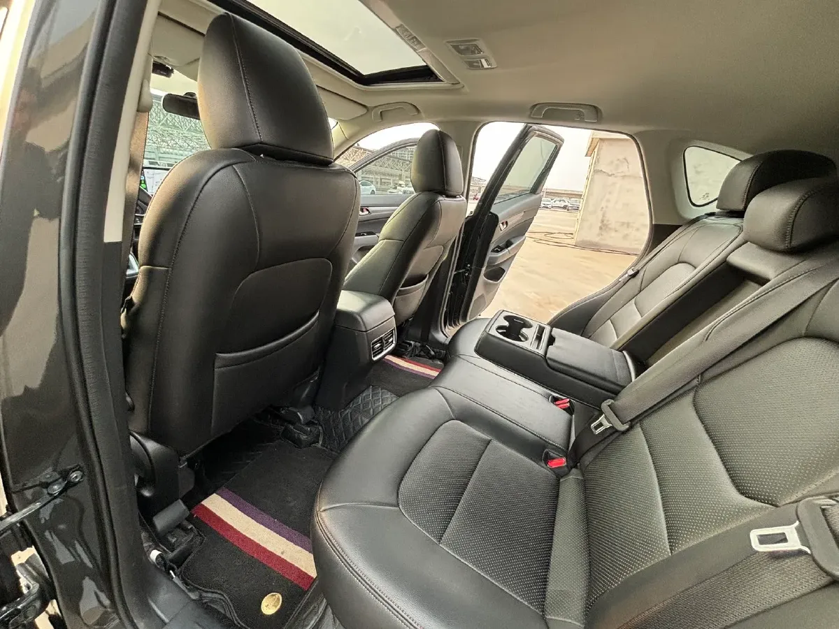 2022 Hyundai Tucson 2.0L 150HP L4 6AT Hybrid,autocango,china used car exporter,china ev exporter,chinese used car exporter,chinese used ev exporter