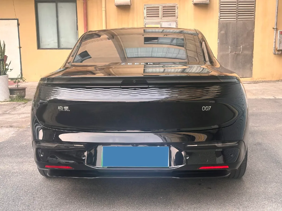 2024 Zeekr 007 BEV 100KWH,autocango,china used car exporter,china ev exporter,chinese used car exporter,chinese used ev exporter