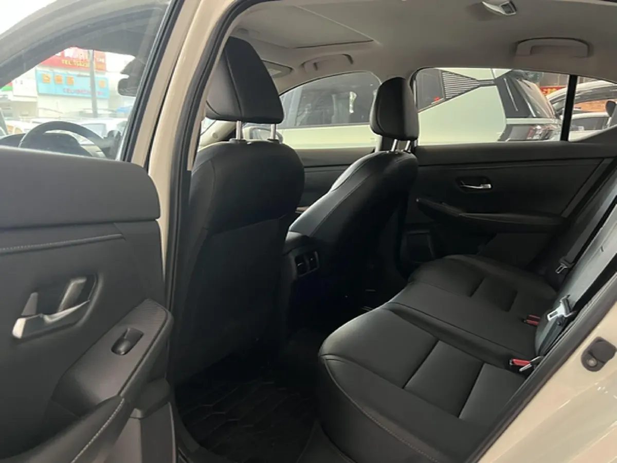 2022 Nissan Sylphy 1.6L 135HP L4 CVT,autocango,china used car exporter,china ev exporter,chinese used car exporter,chinese used ev exporter