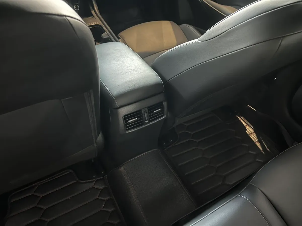 2022 Nissan Sylphy 1.6L 135HP L4 CVT,autocango,china used car exporter,china ev exporter,chinese used car exporter,chinese used ev exporter