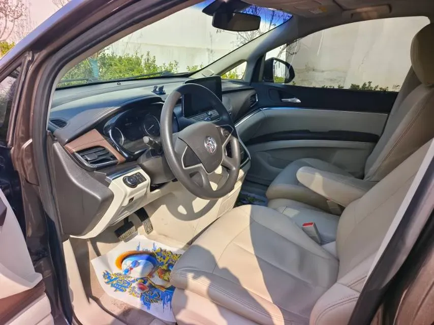 2022 Buick GL8 2.0T 237HP L4 9AT,autocango,china used car exporter,china ev exporter,chinese used car exporter,chinese used ev exporter