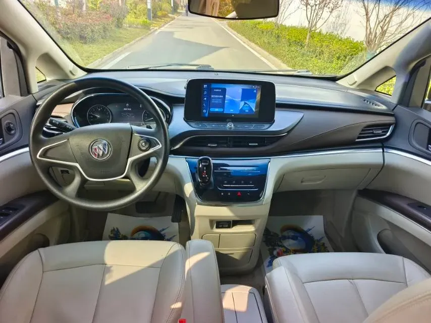 2022 Buick GL8 2.0T 237HP L4 9AT,autocango,china used car exporter,china ev exporter,chinese used car exporter,chinese used ev exporter