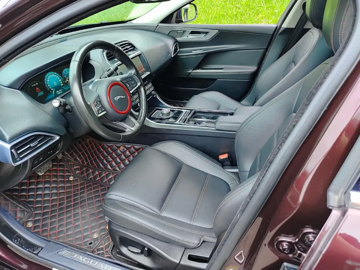 2018 Jaguar XEL 2.0T 200HP L4 8AT,autocango,china used car exporter,china ev exporter,chinese used car exporter,chinese used ev exporter