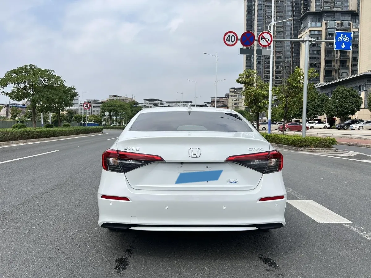 2022 Honda Civic 1.5T 182HP L4 CVT,autocango,china used car exporter,china ev exporter,chinese used car exporter,chinese used ev exporter