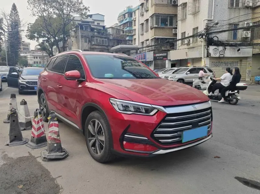 2022 Geely JiaJi 1.5T 177HP L3 7DCT PHEV 15.5KWH,autocango,china used car exporter,china ev exporter,chinese used car exporter,chinese used ev exporter
