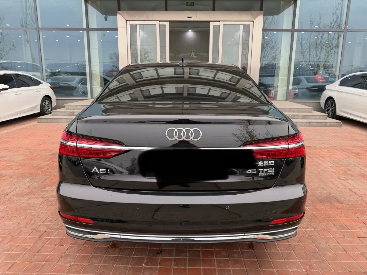 2023 Audi A6L 2.0T 245HP L4 7DCT,autocango,china used car exporter,china ev exporter,chinese used car exporter,chinese used ev exporter