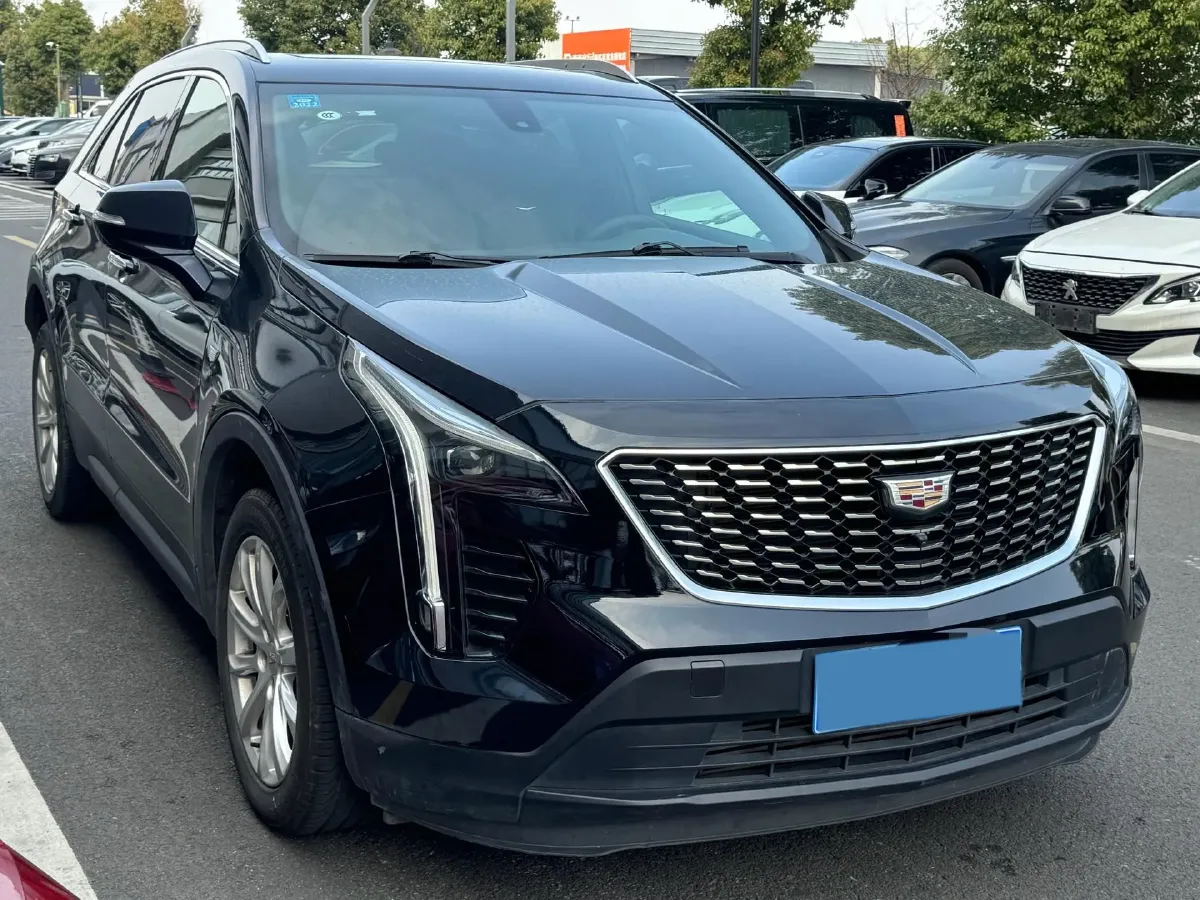 2020 Cadillac XT4 2.0T 237HP L4 9AT,autocango,china used car exporter,china ev exporter,chinese used car exporter,chinese used ev exporter