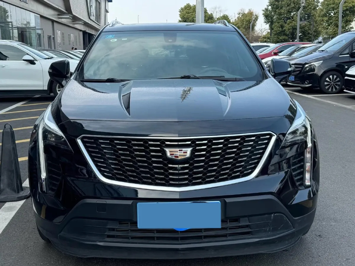 2020 Cadillac XT4 2.0T 237HP L4 9AT,autocango,china used car exporter,china ev exporter,chinese used car exporter,chinese used ev exporter