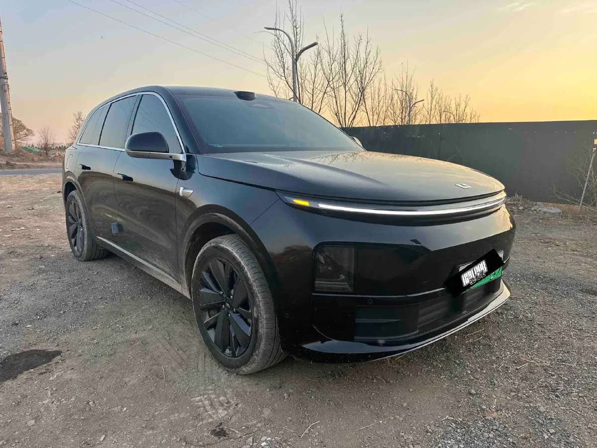 2025 Li L6 Range Extended 154HP L4 REEV,autocango,china used car exporter,china ev exporter,chinese used car exporter,chinese used ev exporter