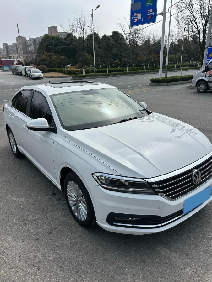 2018 Volkswagen Lavida 1.2T 116HP L4 7DCT,autocango,china used car exporter,china ev exporter,chinese used car exporter,chinese used ev exporter