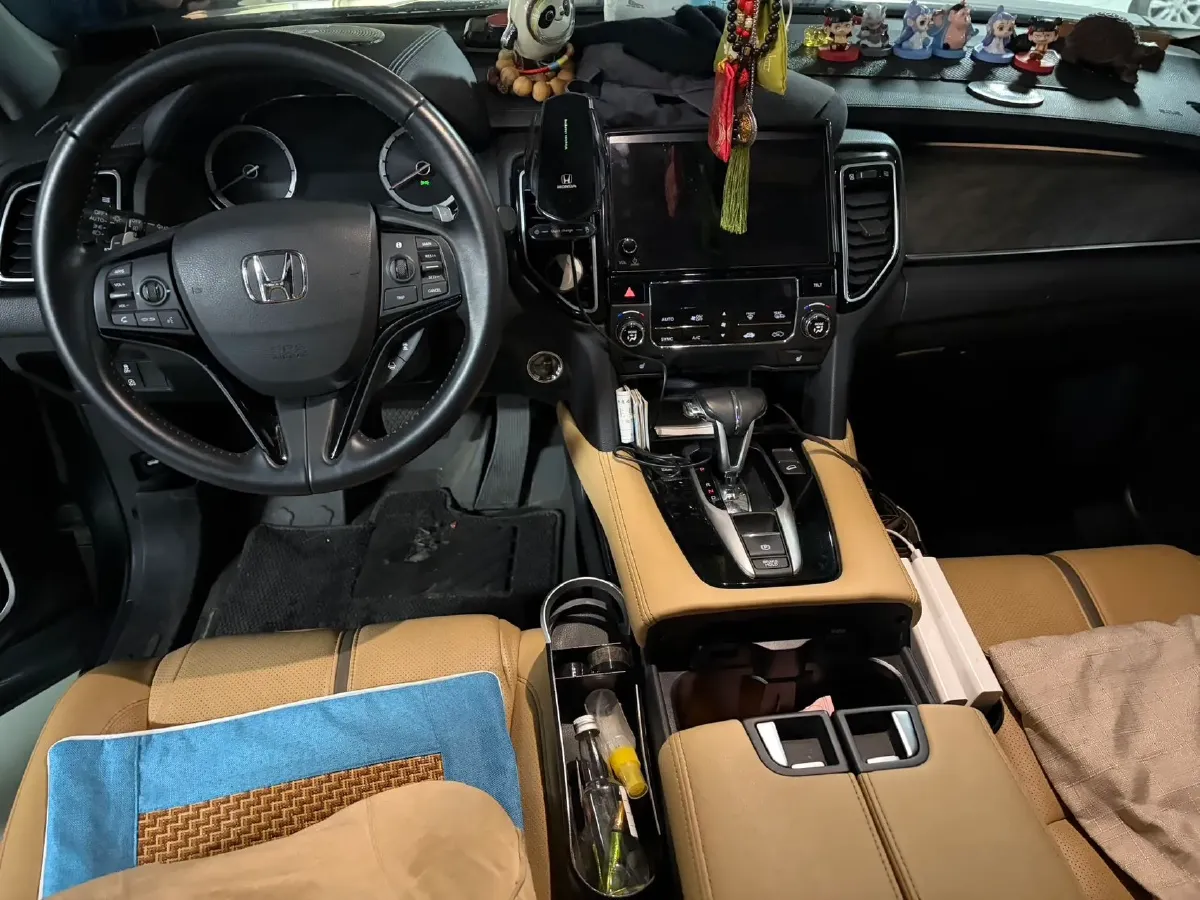 2020 Honda UR-V 1.5T 193HP L4 CVT,autocango,china used car exporter,china ev exporter,chinese used car exporter,chinese used ev exporter