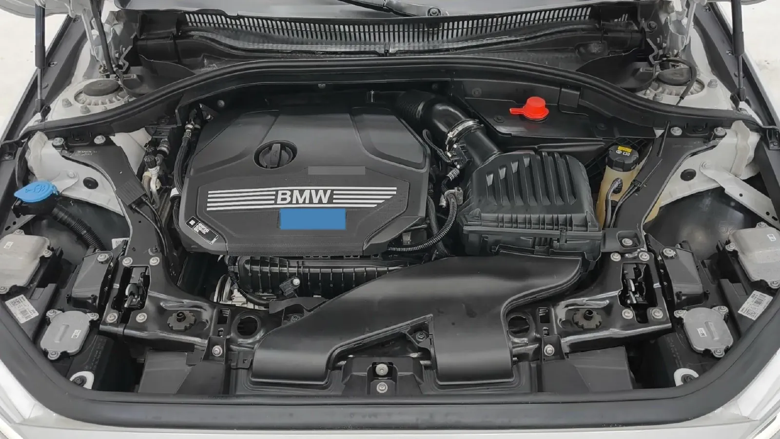 2022 BMW 1 Series 1.5T 140HP L3 7DCT,autocango,china used car exporter,china ev exporter,chinese used car exporter,chinese used ev exporter