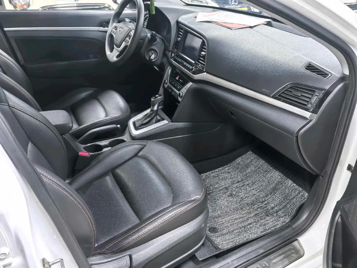 2016 Hyundai Elantra 1.6L 130HP L4 6AT,autocango,china used car exporter,china ev exporter,chinese used car exporter,chinese used ev exporter