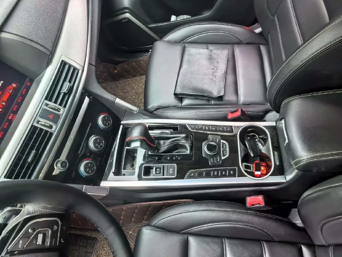 2018 Haval H7 2.0T 231HP L4 6DCT,autocango,china used car exporter,china ev exporter,chinese used car exporter,chinese used ev exporter