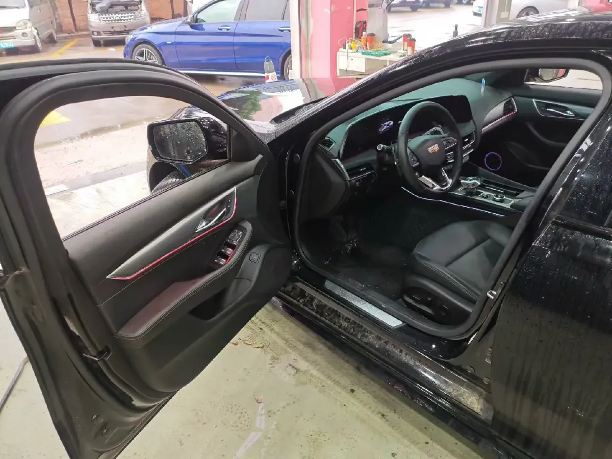 2024 Cadillac CT5 2.0T 237HP L4 10AT,autocango,china used car exporter,china ev exporter,chinese used car exporter,chinese used ev exporter